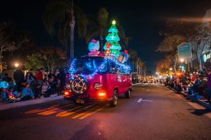 El 60 Desfile y Festival Anual Starlight de Chula Vista iluminará la Tercera Avenida
